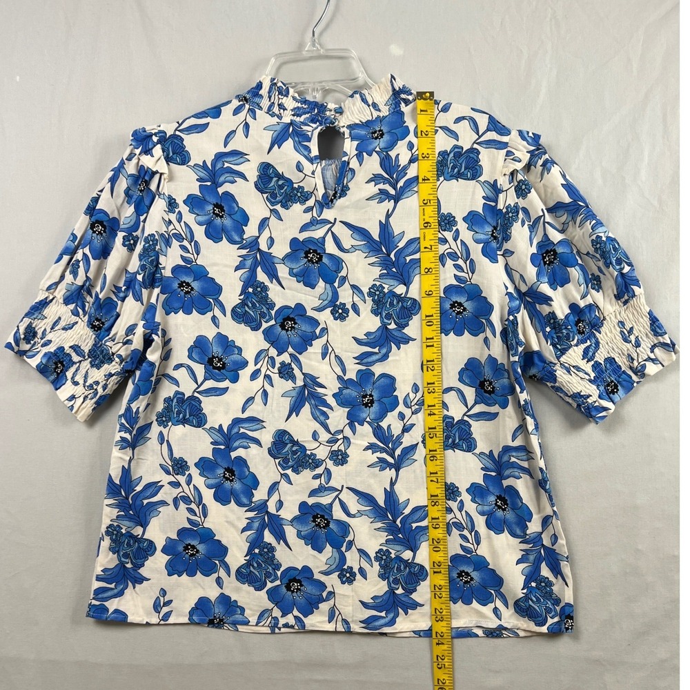 THML Floral Blouse Womens Small Blue White Ruffle Mock Neck Smocked Short Sleeve - Picture 5 of 9